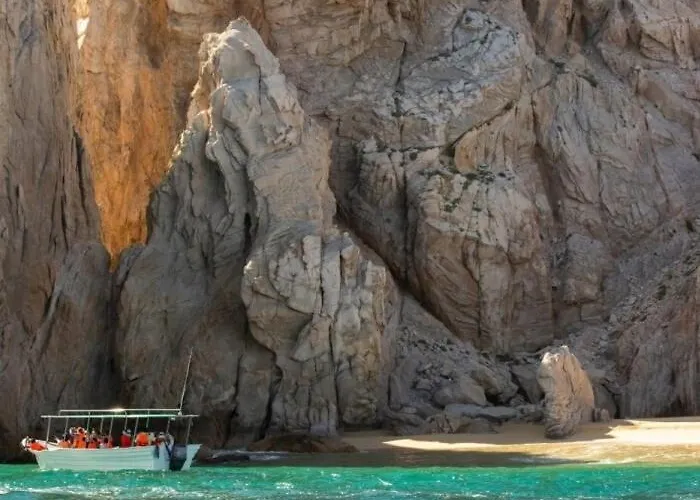 Apartment Modern 1bd-2bth With Sofa Bed Near The Cabo San Lucas